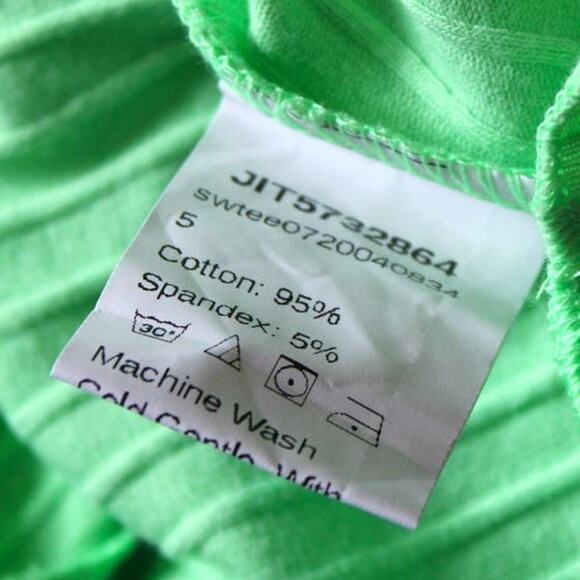 Shein Green V-neck Short Sleeve Ribbed Crop Top ~ size Large, Pre-Loved - Picture 5 of 5